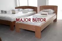 bemutat&oacute;teremNyh8