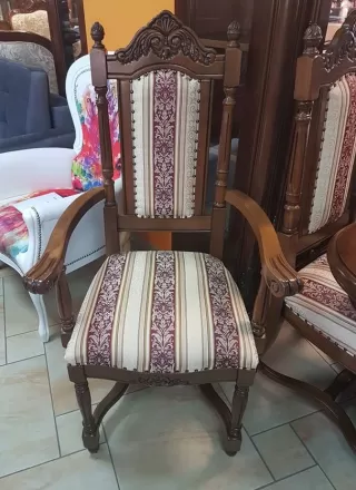 milánó karfás szék