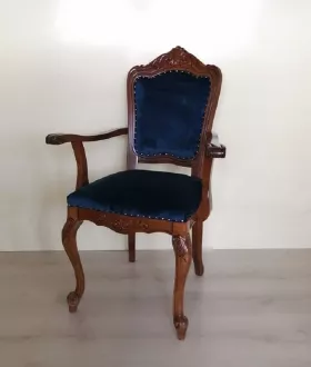 Milánó II. karfás szék